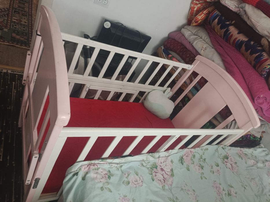 Манеж,  ходунок,  шезлонг