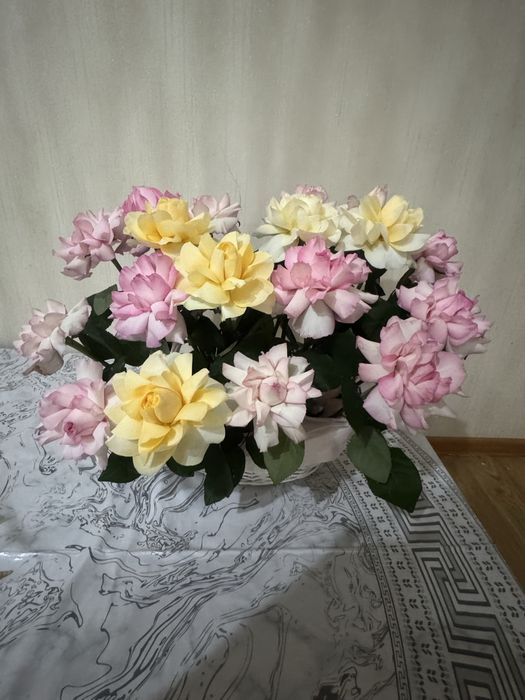 Свежие цветы на продажу