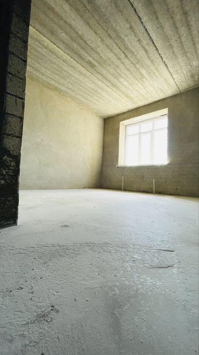 Срочно продам 1 комн.кв на батыс 2