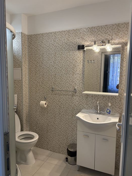 Vand casa + 1640 mp teren, la Turda