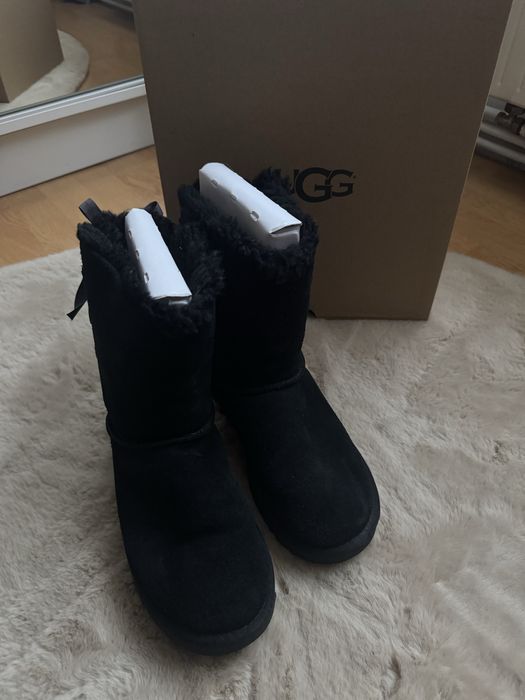 Cizme UGG Bow Black