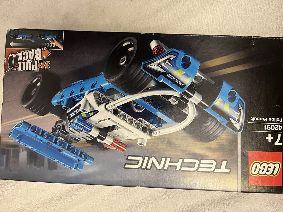 Lego tehnic - masina albastra