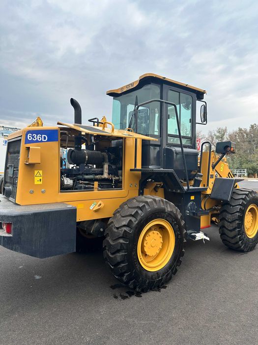 Фронтал юкловчи SEM 636D, Фронтальный погрузчик SEM 636D