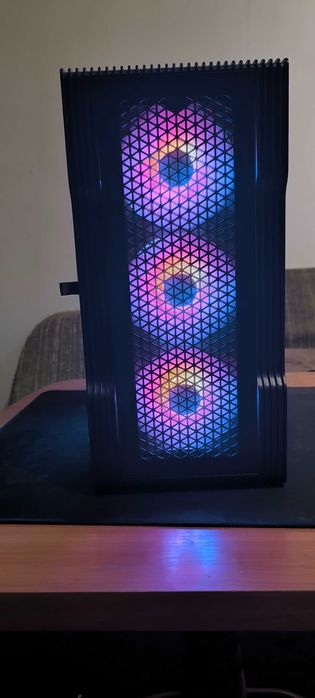 Компютър RTX4070 / R9 5900X / 32GB RAM / 1TB SSD