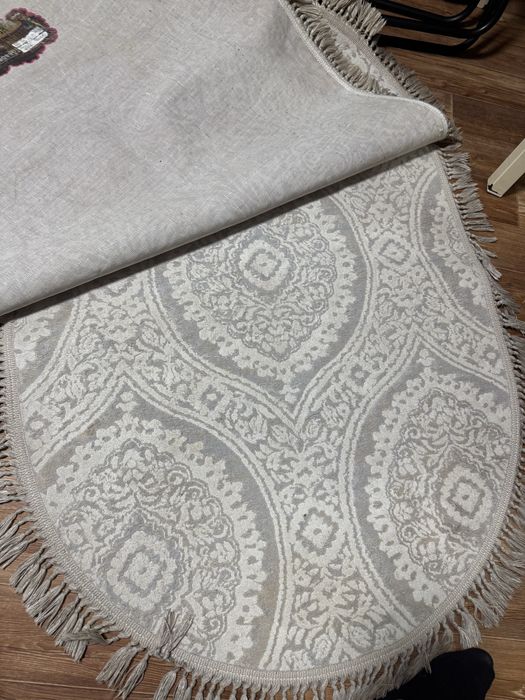 Продам два коврика