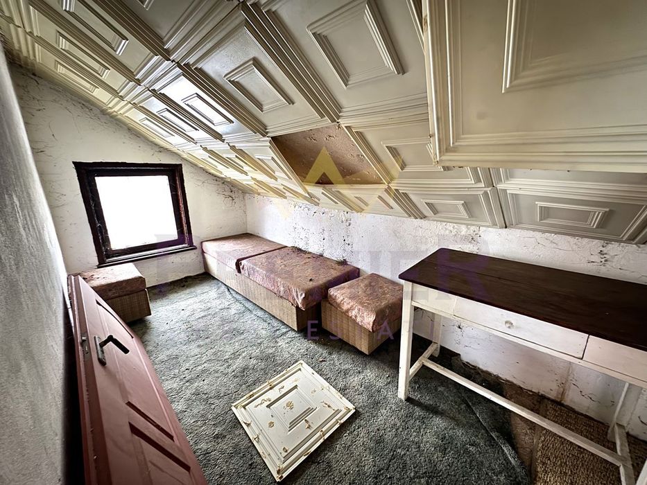 Къща в София, област-с.Томпсън площ 74 цена 50900