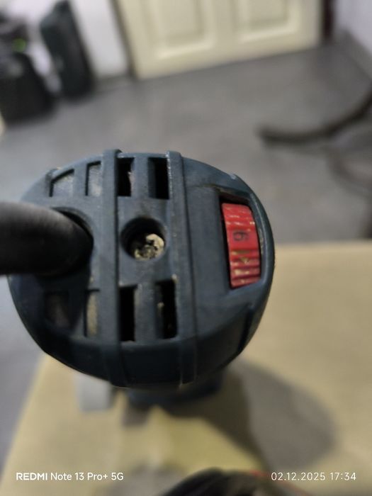 Ъглошлайф BOSCH GWS 7-115 E със обороти.