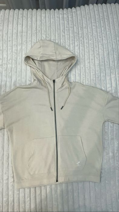 Тренч, кофта, пиджак