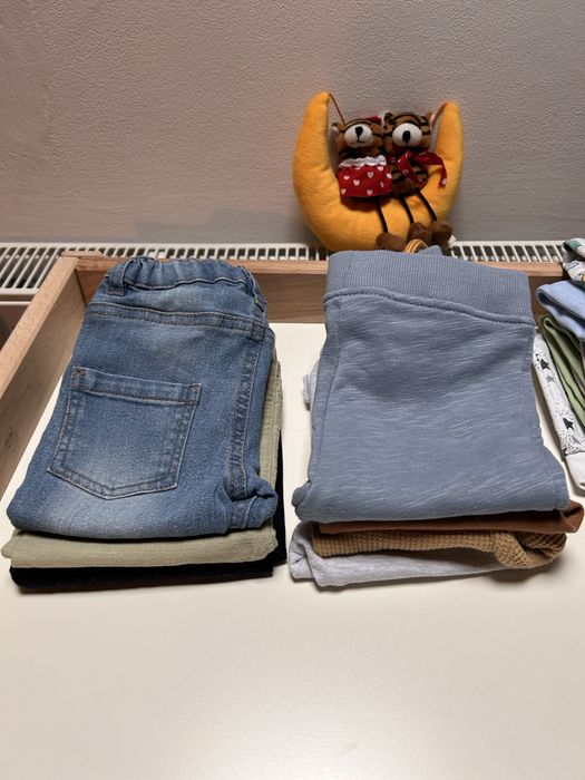 Lot haine baietel marimea 74