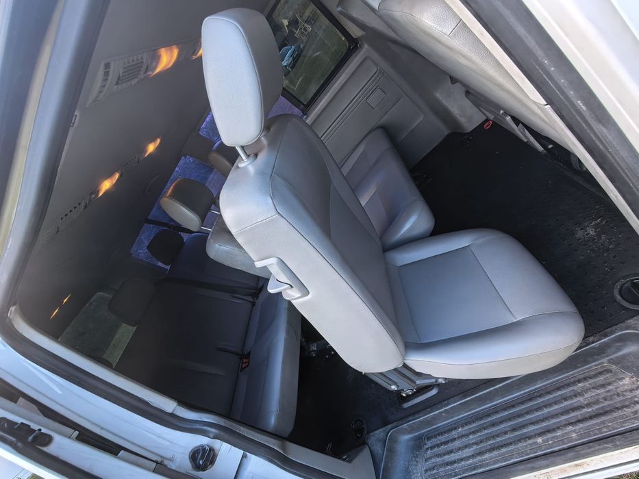 Volkswagen t 5 caravelle