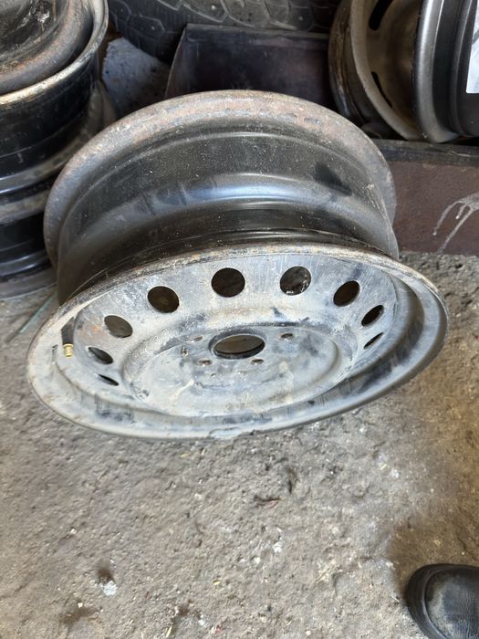 Продам штампы на камри