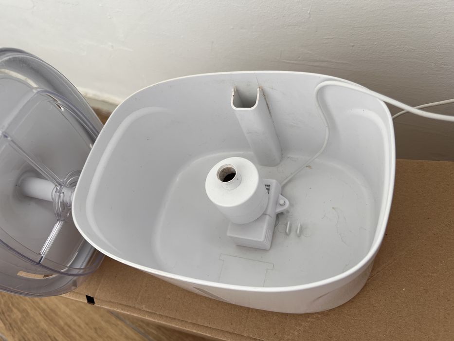 Fantana de apa- animale de companie