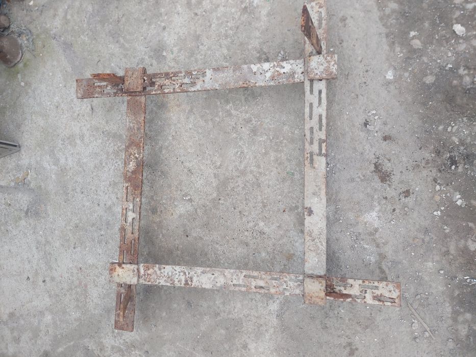 Parapeti de protecție