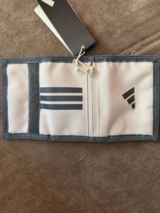 Adidas Потник+ подарък портфейл