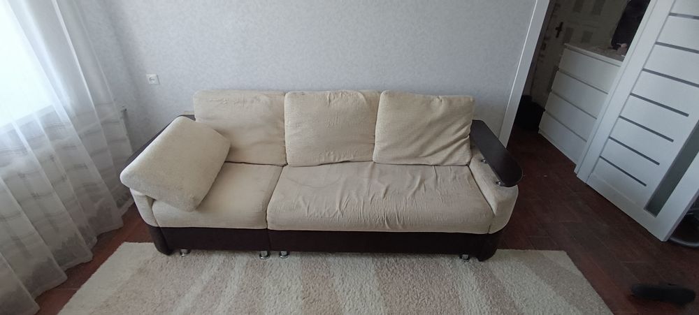 Продам раздвижной диван
