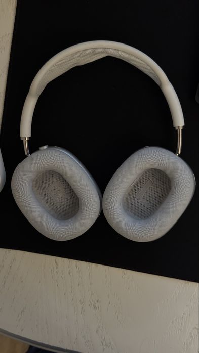 Airpods max gen 1