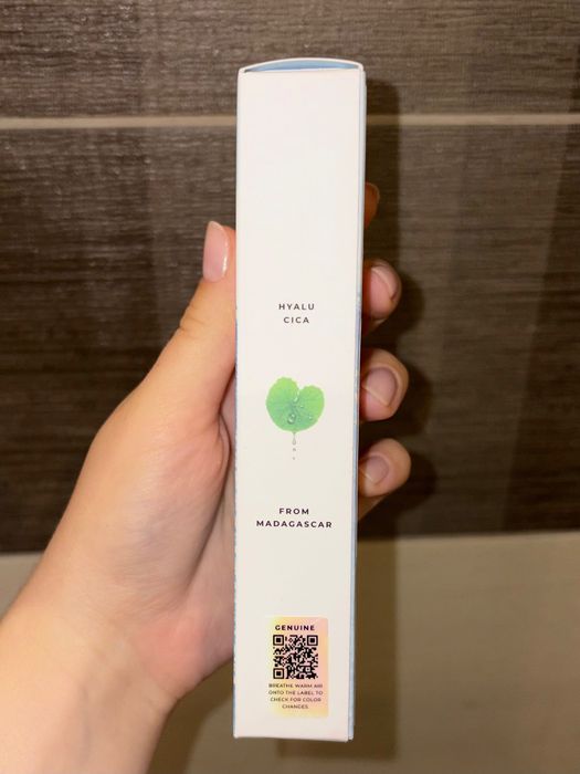 SKIN1004 Hyalu-Cica SPF50+ Sun Serum – чисто нов, оригинален (15€)
