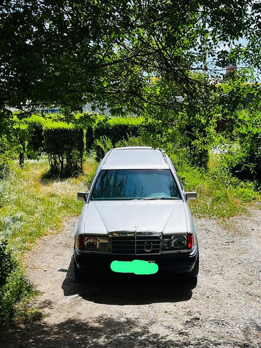Продам мерс 124 универсал