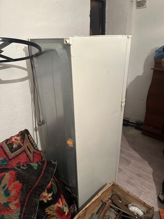 Холодильник сатылады