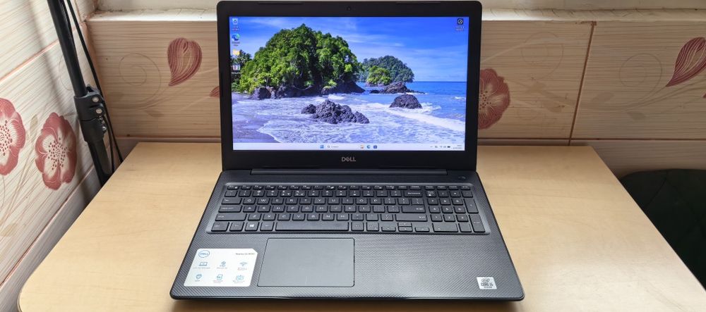 Dell Vostro 3590_i5 10210U Gen 10_SSD 256GB_8GB DDR4_15.6"FHD_ca NOU
