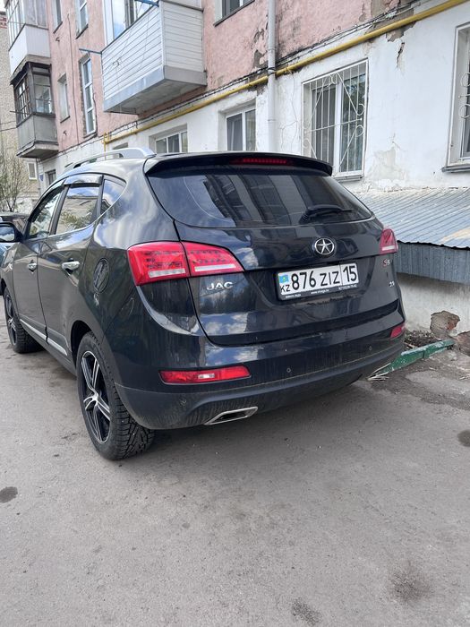 Продам машину джак s5