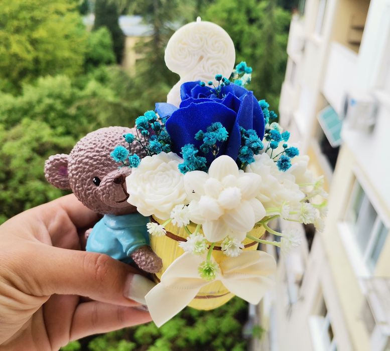 Кашпи с декорация