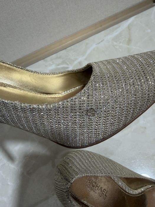 Туфли Мichael kors в золоте оригинал 37 р