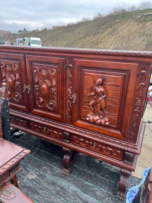 Vând mobila lemn masiv