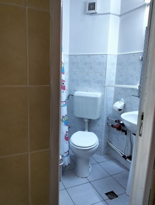 Garsoniera de vânzare