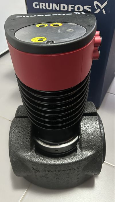 Pompa circulatie elctronica Grundfos Magna 1 , model 40-120 F 250