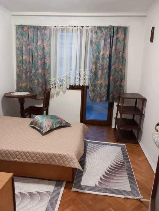 Дава се под наем Двустаен апартамент в Бургас, Възраждане - 80 кв.м за 382.5 € - Снимка #2