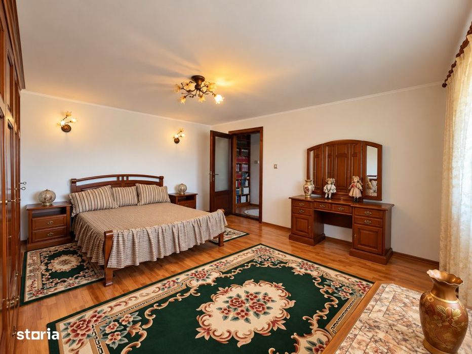 Casa P+M - Palas - teren 340mp - 6 camere