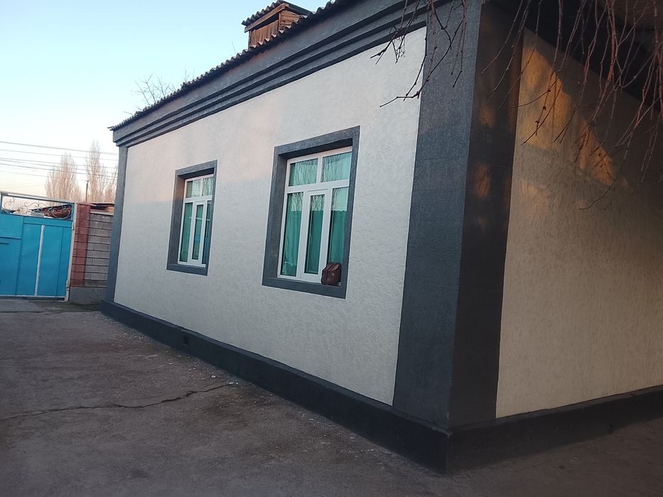 Срочна 4 сотихли ховлимиза сотилади