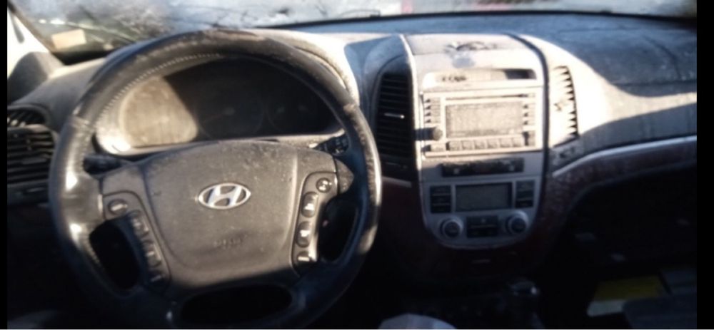 Продава се само на части Hyundai Santa Fe 2.2 crdi