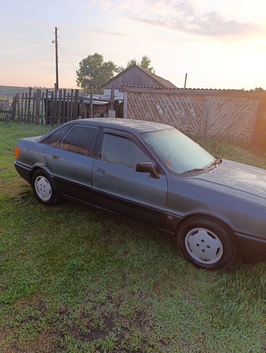 Продам машину audi 80 B3