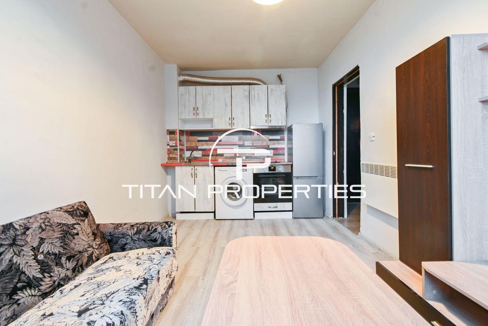 Дава се под наем Двустаен апартамент в София, Банишора - 50 кв.м за 498.27 € - Снимка #2