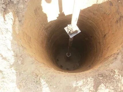 Колодцы выстанавливаю старые