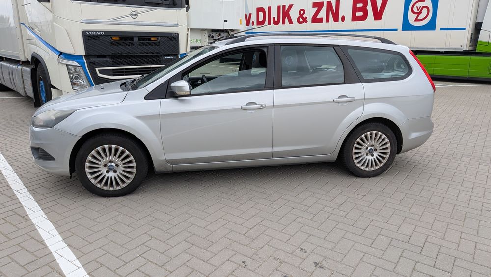 Ford focus 1.8 flexifuel ediție limitată