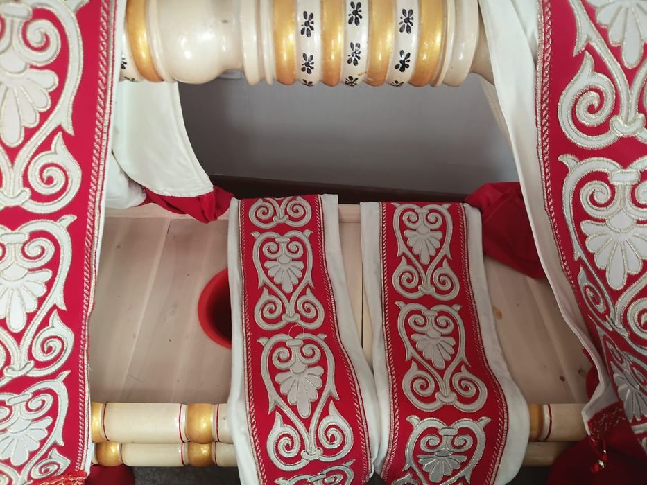 Продам қазақша бесік