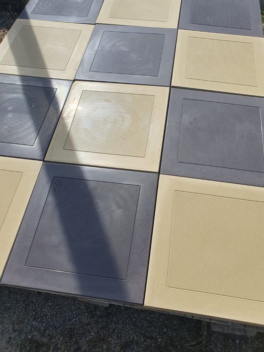 Арыки, брусчатка