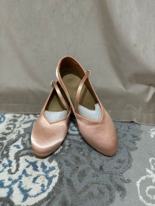 Туфли для бальных танцев