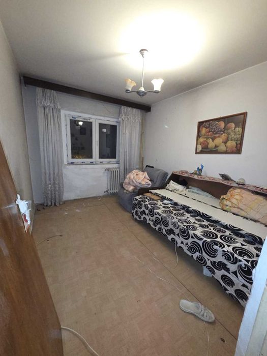 Proprietar vand Apartament 3 camere | 65 mp | Etaj 1 | Str. Radovanu | Râul Colentina
