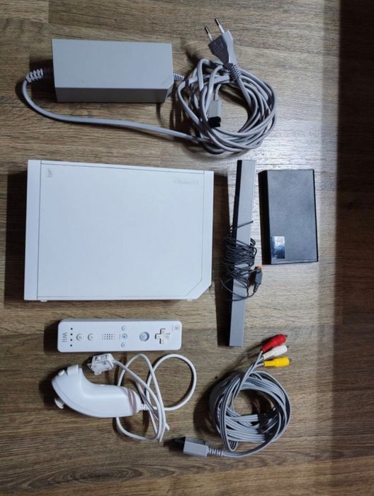 Wii modat și hdd cu max 190 jocuri
