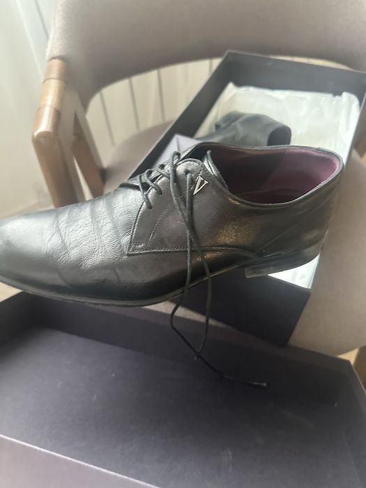 Продам обувь брендовую