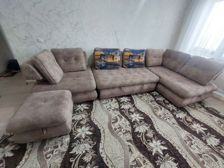 диван угловой 3.5 * 1.8 * 1.0