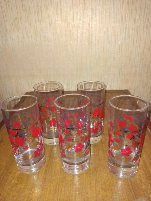 Продам хрусталь: стаканы и рюмки