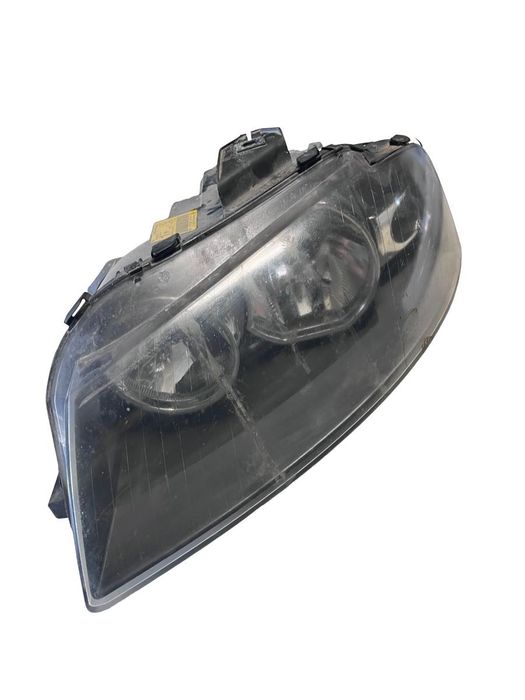 Far Stanga Fata Audi A3 Ii 8P1 2003 - 2013 8P0941003K