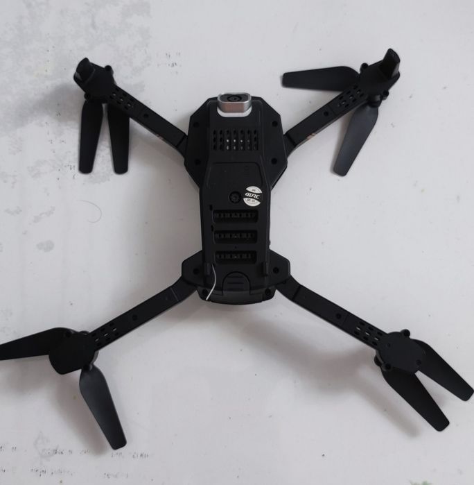 Дрон, квадрокоптер