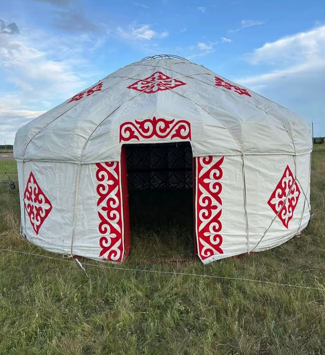 Киіз үй сатылады