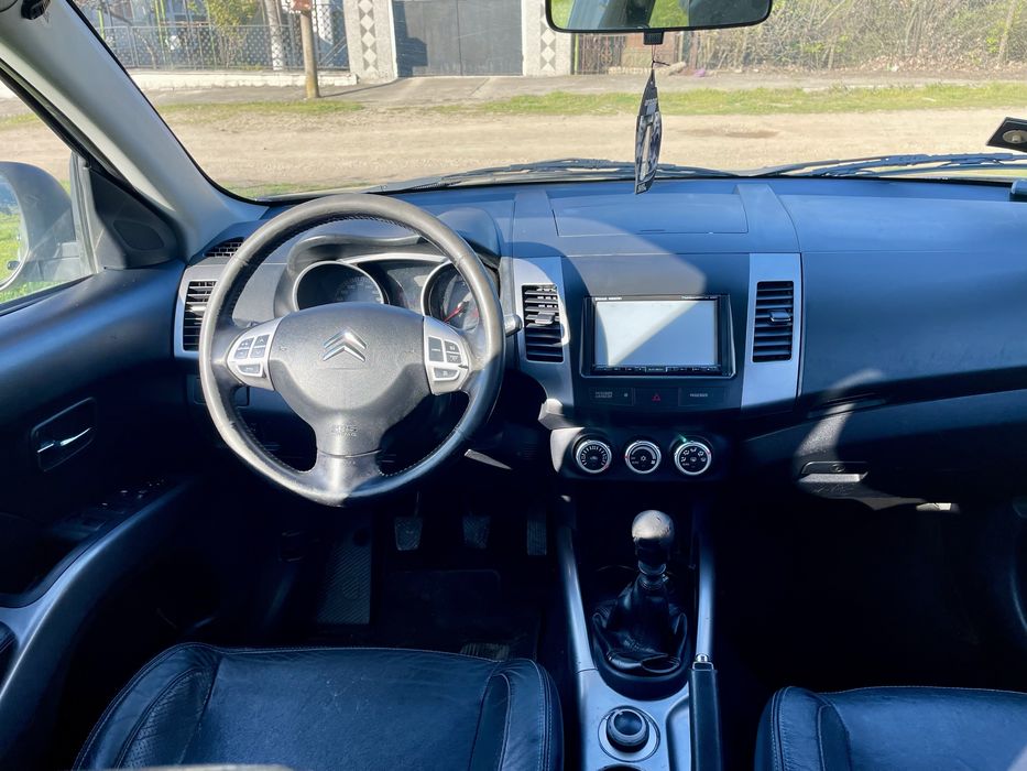 Citroen C-Crosser 2.2HDI